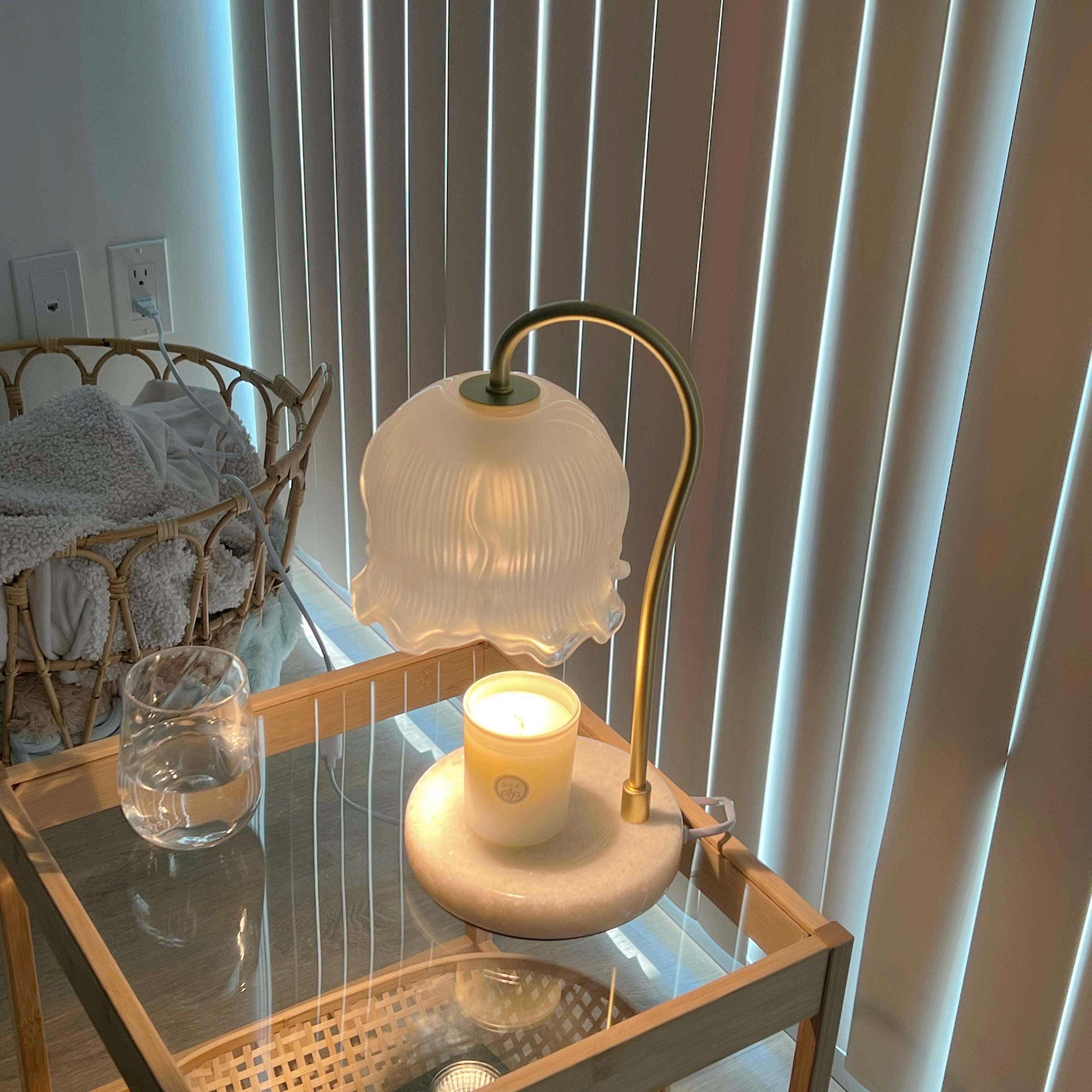 Glass Flower Candle Warmer Lamp - Cozy Furniture & Lifestyle