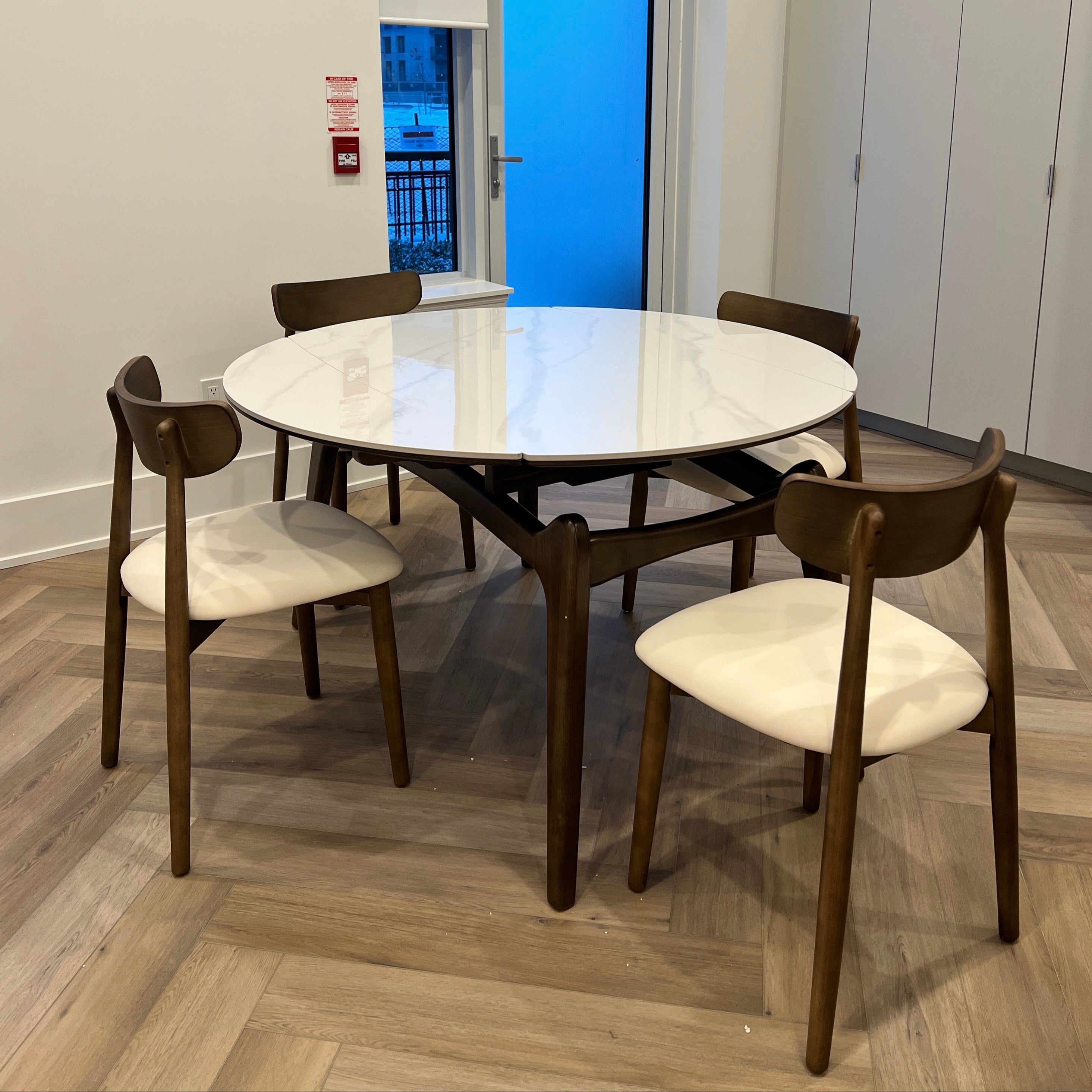 Aurora Convertible Dining Table & 4 Ash Classic Dining Chairs Set - Cozy Furniture & Lifestyle