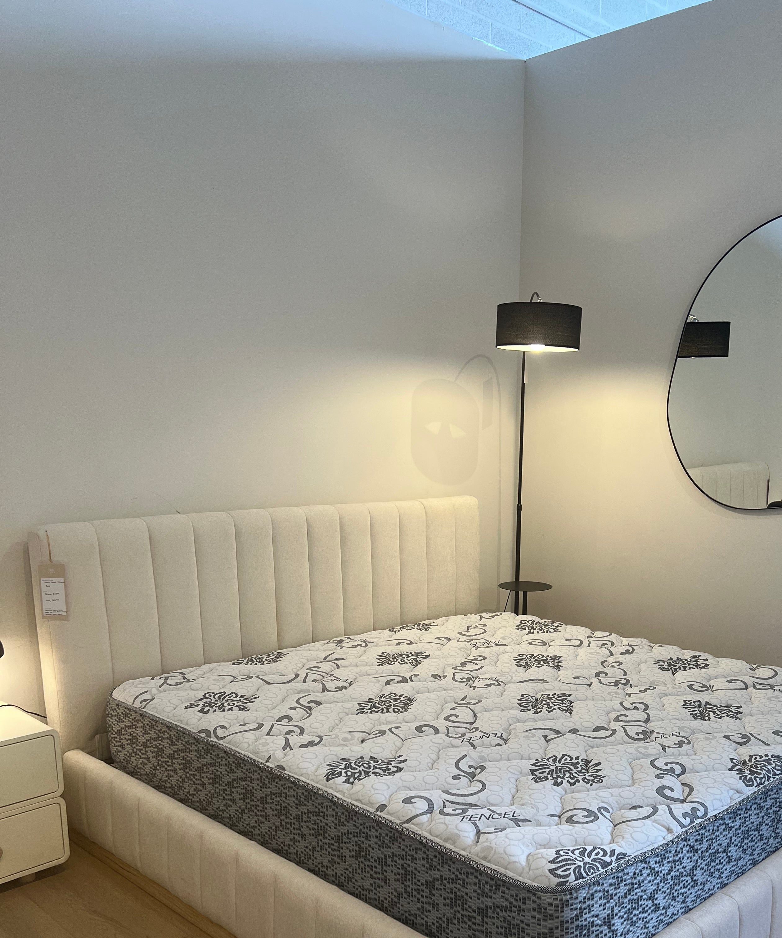 Hybrid Mattress - Cozy Furniture & Lifestyle