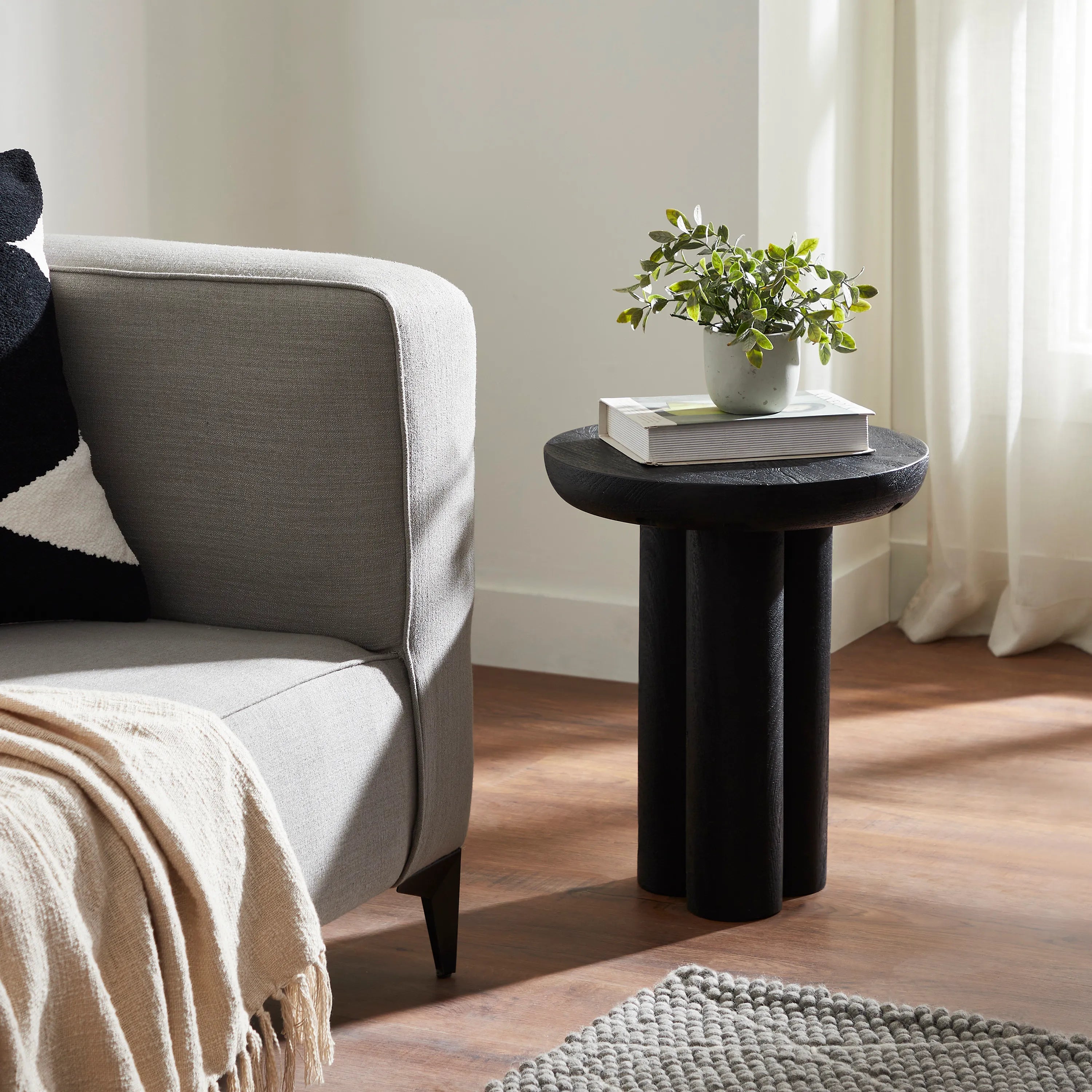 Ryn Side Table - Cozy Furniture & Lifestyle