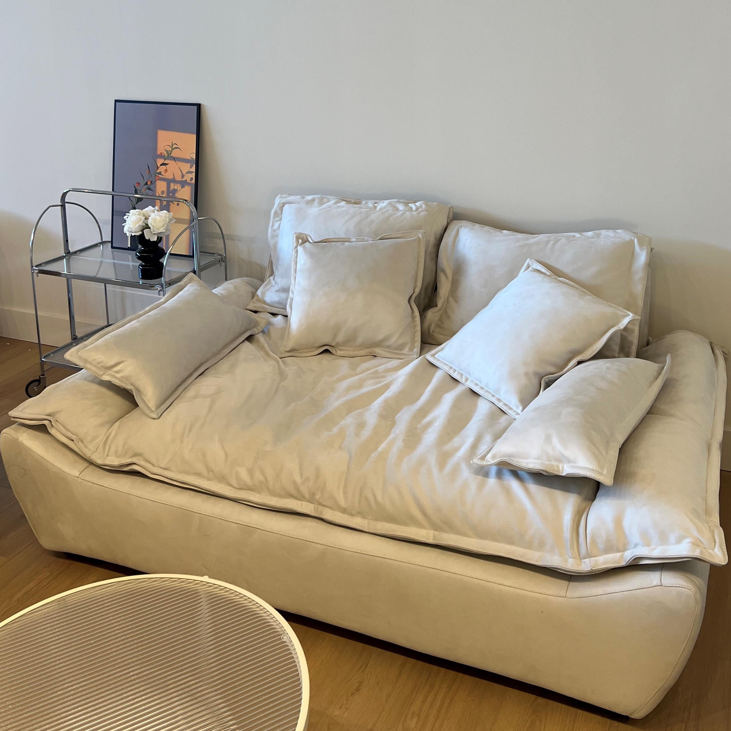 Ultra Comfort Sailing-Shaped Sofa - Cozy Furniture & Lifestyle
