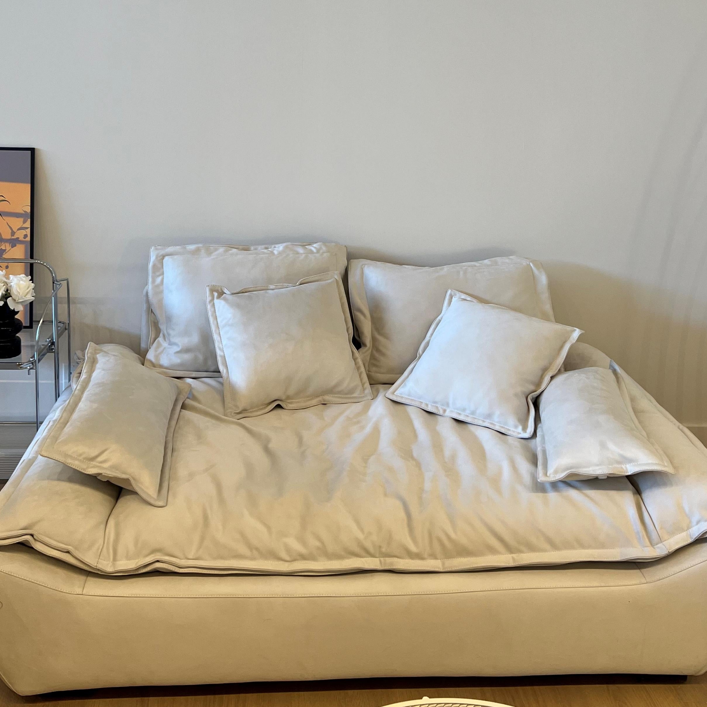 Ultra Comfort Sailing-Shaped Sofa - Cozy Furniture & Lifestyle