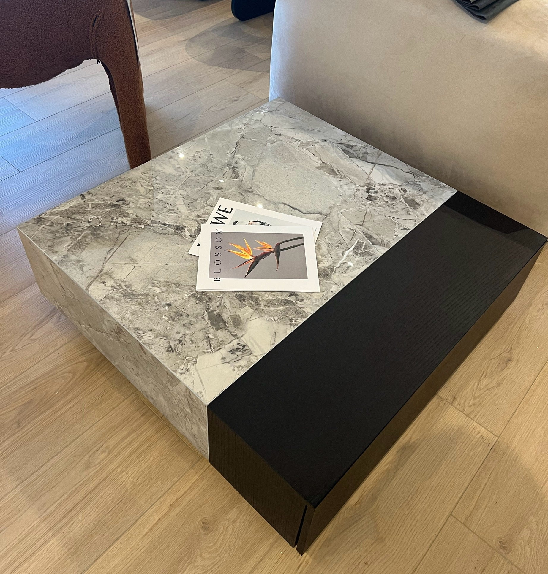 9.9万円【d-Bodhi製】COFFEETABLE 即購入OK◎ アンティーク D-Bodhi Knut Coffee Table – LH Home