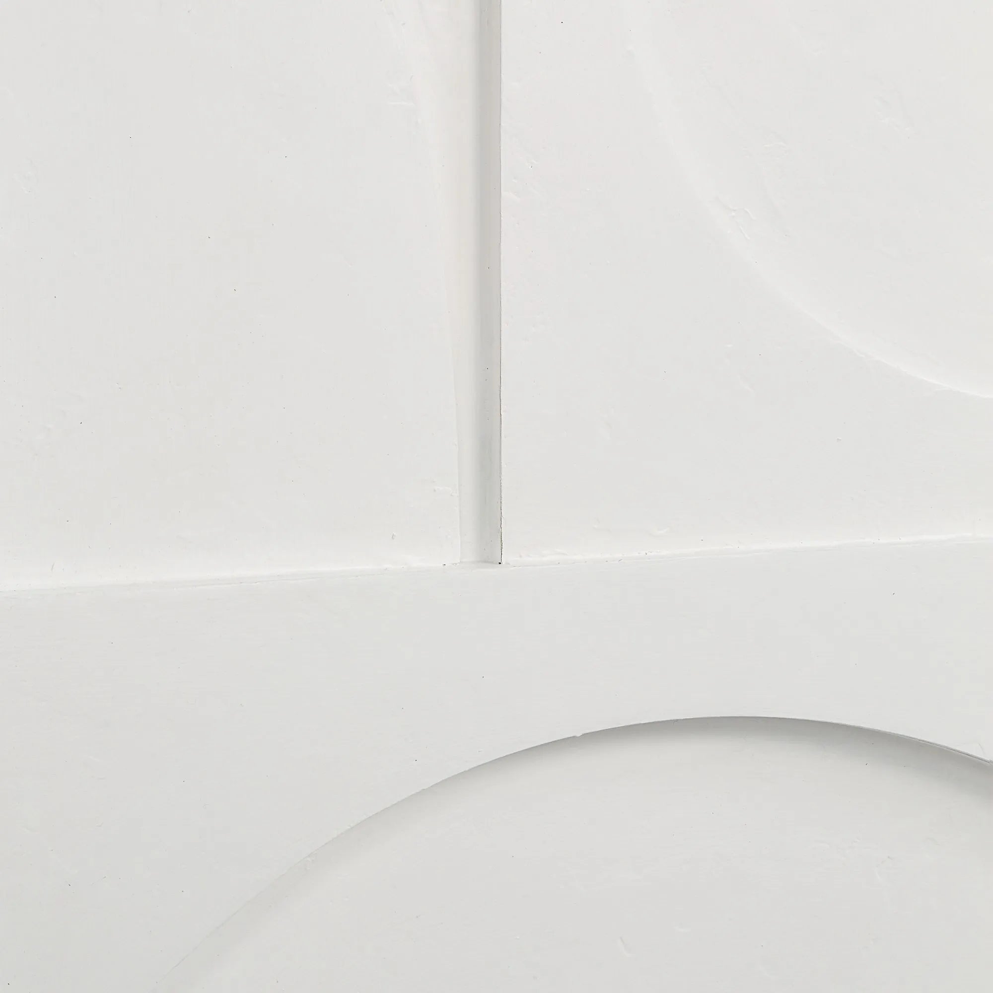Close-up detail of Arcus Relief Wall Art Set highlighting the sculpted curved surface and subtle texture